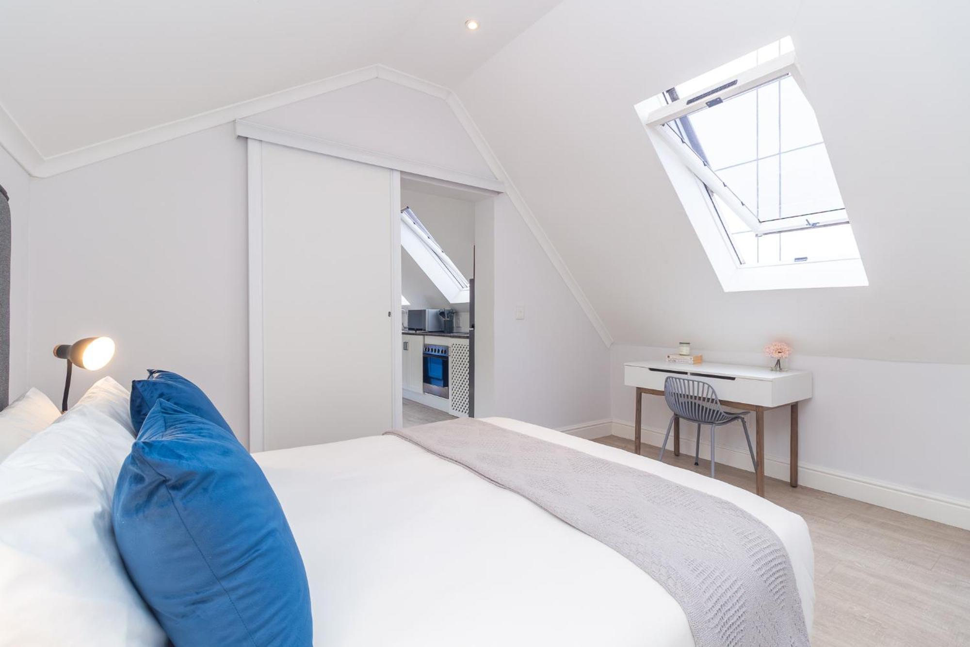 Hotel Neighbourgood Ravenscraig 3*